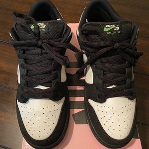 NEW Nike SB Dunk Low Pro x Jeff Staple Panda Pigeon